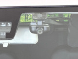 【ドライブレコーダー】ドライブレコーダー装備!走行中はもちろん、あおり運転や事故に遭遇した際、映像で記録し、万一のリスクに備えます。※記録用SDカードはお客様ご自身でご準備いただく必要があります。