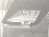 【トヨタセーフティセンス】走行中に前方の車両等を認識し、衝突しそうな時は警報とブレーキで衝突回避と被害軽減をアシスト。より安全にドライブをお楽しみいただけます。