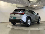 車検や点検・整備も大阪トヨペットにお任せください。お客様の快適なカーライフを長く安心サポートいたします。