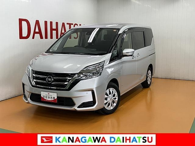 セレナ 2.0 XV 
