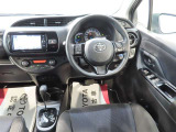 見通しのよいすっきりとした視界で、誰でも運転しやすいです。運転のしやすさは疲れにくさにも繋がりますよ♪