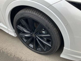 クラウンクロスオーバー 2.5 Z THE 70th E-Four 4WD 