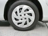 185/65R15です