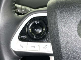 ステアリングスイッチ装備!運転しながら手元でオーディオの操作などができます。