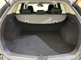 【トランク】積み込みやすくて、たっぷり積める荷室です。シートアレンジできるものは、乗車人数と荷物の量や大きさによってシートを動かすことができるので、より快適なドライブが可能です!