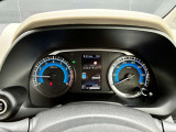 視認性の良いメーター周り。燃費などもご確認いただけます!