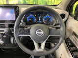 【ステアリングスイッチ】運転中、前方から目線をそらすことなく、オーディオ等の操作が可能な便利機能!安心&快適なドライブを演出してくれます♪