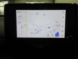 ディスプレイオーデイオ(フルセグTV・AM/FMチューナー・Biuetooth・USB入力)+ナビが付いています。