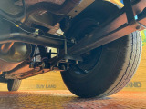 お車を安心してお乗りいただく為には、足回りの定期点検が欠かせません。サービスサポート(有償保証)では無料点検もご提供しており、安心のカーライフをお過ごしいただけるサポート体制が整っています。