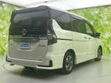 セレナ 1.2 e-POWER ハイウェイスターV 
