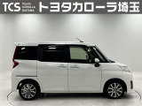 後席ガラスにフィルムが貼られております!直射日光の緩和とプライバシー保護にも役立ちます!