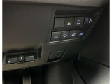 パノラミックビューモニターやステアリングヒーター、AC100V電源、ETCなどが装備されてます。