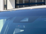 【トヨタセーフティセンス】走行中に前方の車両等を認識し、衝突しそうな時は警報とブレーキで衝突回避と被害軽減をアシスト。より安全にドライブをお楽しみいただけます。