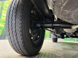 お車を安心してお乗りいただく為には、足回りの定期点検が欠かせません。サービスサポート(有償保証)では無料点検もご提供しており、安心のカーライフをお過ごしいただけるサポート体制が整っています。