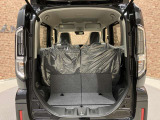 ■充実のアフターサービス■ 車の販売はもちろん、自社整備工場・自社鈑金工場・オイル交換&点検専門店舗を完備しておりますので納車後もお客様のカーライフをトータルでサポートいたします。