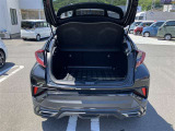 C-HR ハイブリッド 1.8 G モード ネロ 