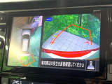 【アラウンドビューモニター】専用のカメラにより、上から見下ろしたような視点で360度クルマの周囲を確認することができます☆死角部分も確認しやすく、狭い場所での切り返しや駐車もスムーズに行えます。