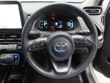 ぜひ展示車の運転席に座ってみてください。