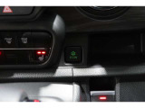 ECONボタンで低燃費モードに☆☆☆ECONスイッチを上手に使ってエコドライブ♪♪環境にもお財布にも優しい装備です☆☆☆