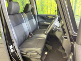 運転席シート廻りは使用感も少なく、良好な状態となっています。丁寧に使われていたことがよくわかりますね。