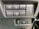 両側電動オートスライドドア☆荷物で手が塞がっていてもラクラク開閉♪