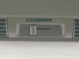 【サーキュレーター】エアコンの風を後部座席まで届けてくれ、広い車内空間でも素早く快適な温度になります♪真夏や真冬に便利な機能です。