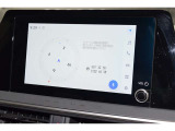 当店は全車『ロングラン保証』付!(1年間、距離無制限 HV車はHV保証付) 別途延長保証もご用意しております♪ ぜひ現車を確認にご来店ください