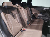 【エアバック】BMWのエアバックやその他の安全装備は、互いに補完しあう事で徹底した安全性を貫きます。万一の事故の際にそれぞれ最適な保護を提供してくれます!