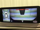 【フロントカメラ】運転席に座った状態で死角になりやすいクルマの前の様子まで確認でき安全ですね♪