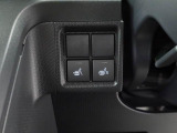 運転席&助手席シートヒーター:座面を素早く温め寒い日も快適にドライブできます。