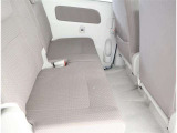 ゆとりある広々とした車内空間は、ドライブを始め買い物やレジャーなど、幅広く活躍します。一人でもみんなとでもお出かけを楽しみましょう!
