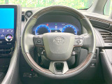 【純正革巻きステアリング】上質な革を使用することで、手にしっかり馴染みとても運転しやすいハンドルです♪