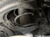 お車を安心してお乗りいただく為には、足回りの定期点検が欠かせません。サービスサポート(有償保証)では無料点検もご提供しており、安心のカーライフをお過ごしいただけるサポート体制が整っています。