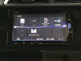 AVメニューはご覧の通り、様々なコンテンツに対応、ドライブを楽しく演出できます。詳しくはスタッフへお尋ねください。