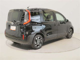 走りにこだわりながら収納力も持ち合わせたお車です。荷物を載せて軽快なドライブを楽しめますよ♪