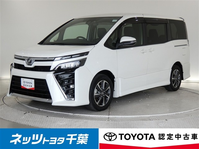 トヨタ ヴォクシー 