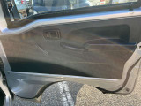 中古のお車ですから、シートなどのインテリアに使用感が見られるものの、主要装備類に動作不良などの故障は有りません!