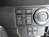 両側パワースライドドア付きだから、狭い駐車スペースなどでの 乗り降りラクラク!小さなお子さまのいるご家庭には嬉しい装備。