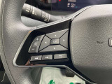 ナビの音量調整やメーターの画面を操作可能です!片手で操作できるので運転中でも安全です!