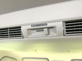 【サーキュレーター】エアコンの風を後部座席まで届けてくれ、広い車内空間でも素早く快適な温度になります♪真夏や真冬に便利な機能です。