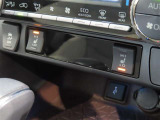 シートヒーター付きです。寒い日も快適なドライブが楽しめます♪