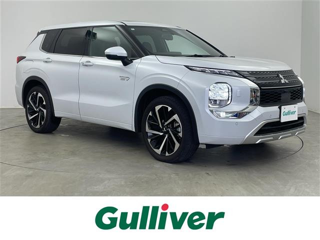 アウトランダー PHEV 2.4 P 4WD 本革シート