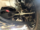 お車を安心してお乗りいただく為には、足回りの定期点検が欠かせません。サービスサポート(有償保証)では無料点検もご提供しており、安心のカーライフをお過ごしいただけるサポート体制が整っています。