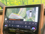 【パノラミックビューモニター】専用のカメラにより、上から見下ろしたような視点で360度クルマの周囲を確認することができます☆死角部分も確認しやすく、狭い場所での切り返しや駐車もスムーズに行えます。