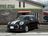当店では、BMW MINIを中心に個性的な車の販売をしております。見ているだけでも楽しい車を展示してますので、遊びがてらにてもご来店下さい。写真画像を見ていただくとオリジナルの整備内容がご確認で出来ます。