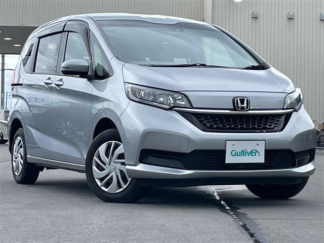 フリード 1.5 G ホンダセンシング 4WD 修復歴無し