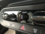 【プッシュスタート】プッシュスタートの最大のメリットは「防犯対策」です。スマートキーと車のIDが合致しないとエンジンは始動させることができません。