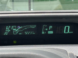 【スピードメーター】メーターがシンプルで見やすく運転しやすいですね。