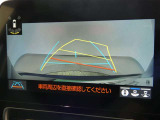 駐車も安心のバックモニターです。