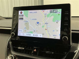 純正ナビを装備。タッチパネル式で使いやすく、お出かけもラクラクです。